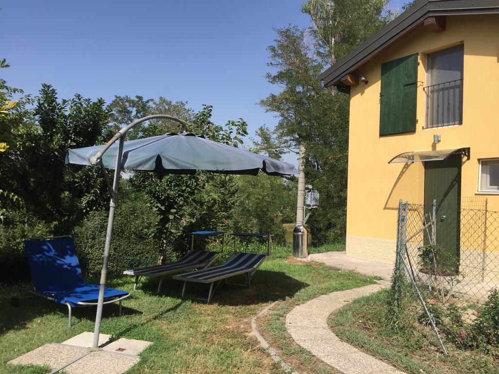 B&B Nido Sui Laghi San Donnino della Nizzola Exterior foto