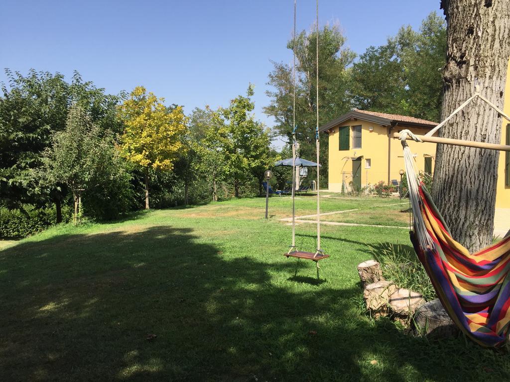 B&B Nido Sui Laghi San Donnino della Nizzola Exterior foto